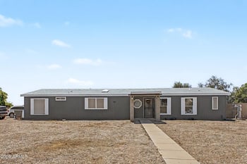 41300 Rabbit Brush Trl, San Tan Valley, AZ 85140