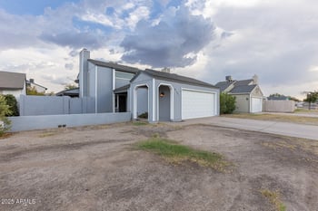 4131 Carter Dr, Phoenix, AZ 85042