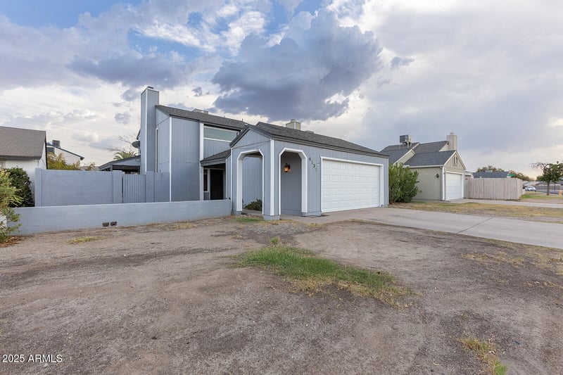 4131 Carter Dr, Phoenix, AZ 85042