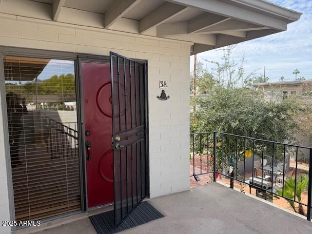 4131 E Camelback Rd #38, Phoenix, AZ 85018