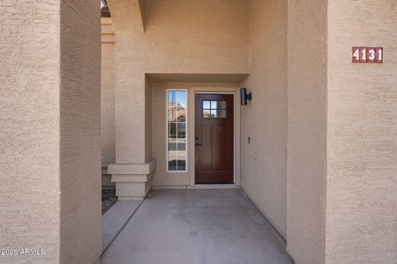 4131 Signal Cir, Mesa, AZ 85215