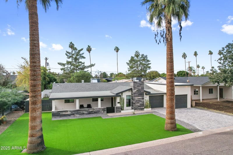 4132 34th Pl, Phoenix, AZ 85018