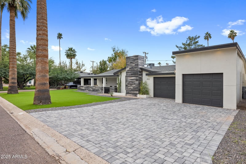 4132 34th Pl, Phoenix, AZ 85018