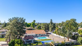 4132 Paradise Ln, Phoenix, AZ 85053