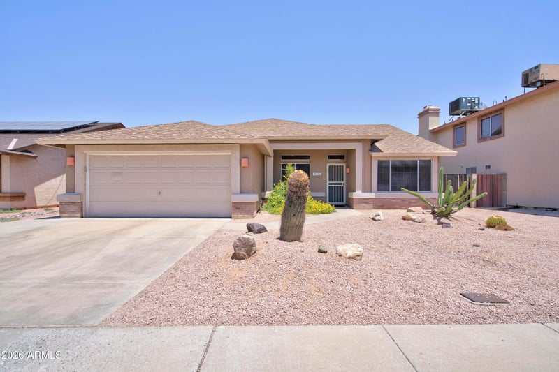 4132 W Whispering Wind Dr, Glendale, AZ 85310
