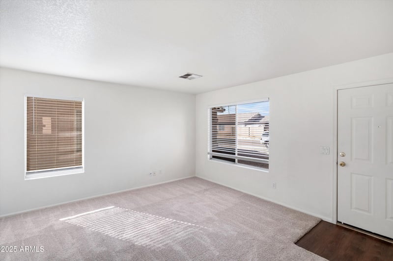 4133 108th Dr, Phoenix, AZ 85037