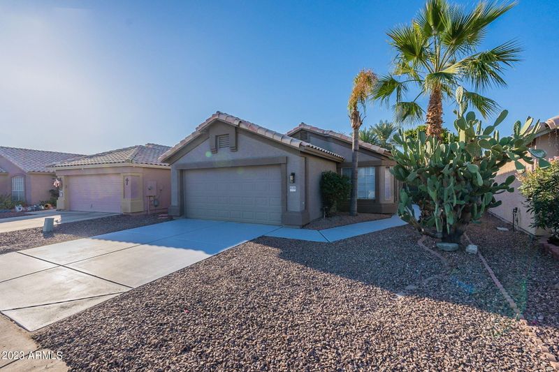4133 E Tanglewood Dr, Phoenix, AZ 85048