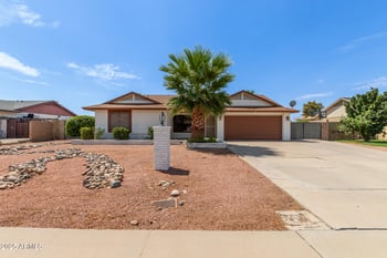 4133 Grovers Ave, Glendale, AZ 85308