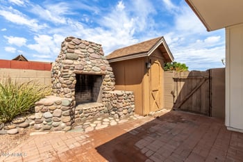 4133 Grovers Ave, Glendale, AZ 85308