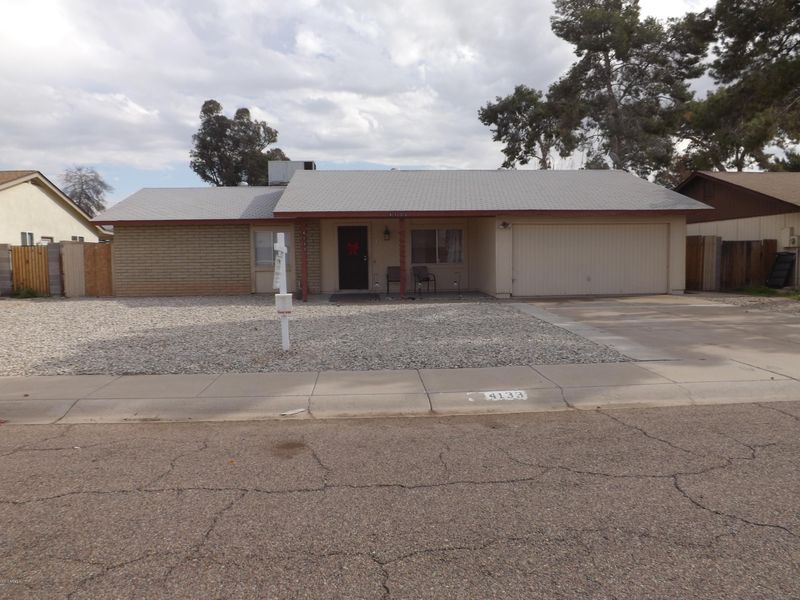 4133 N 86th Ave, Phoenix, AZ 85037