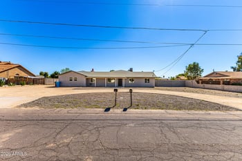 4133 Topeka Dr, Glendale, AZ 85308