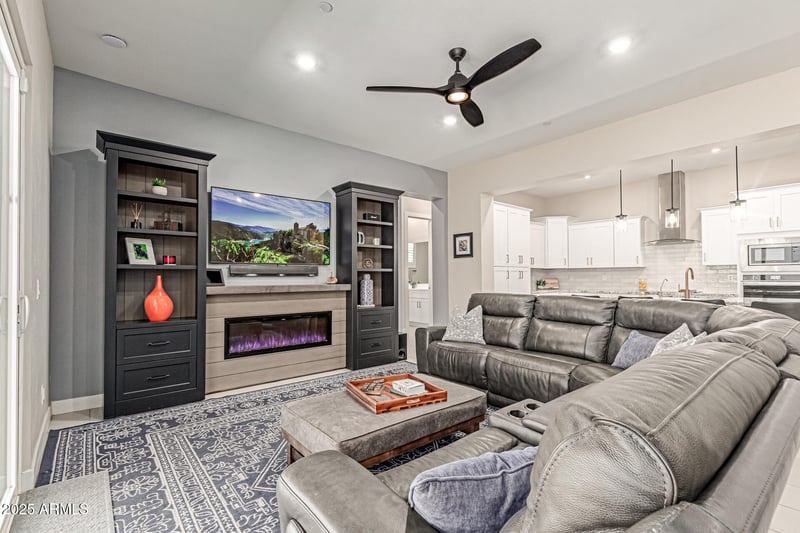 4134 Dawson Dr, Chandler, AZ 85249