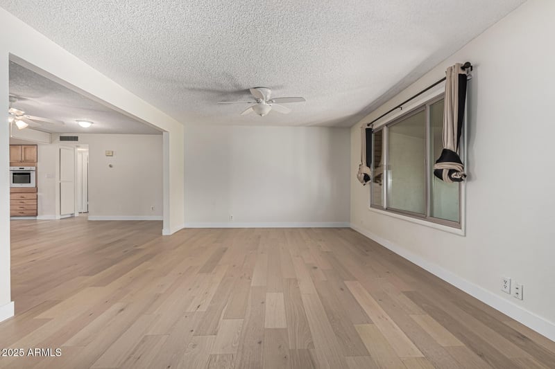 4134 Linger Ln, Phoenix, AZ 85051