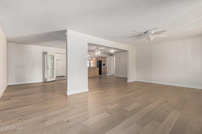 4134 Linger Ln, Phoenix, AZ 85051