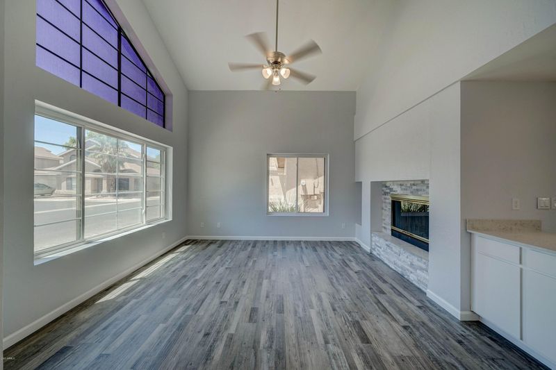 4134 W Siesta Ln, Glendale, AZ 85308