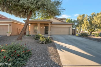 41344 Salix Dr, San Tan Valley, AZ 85140