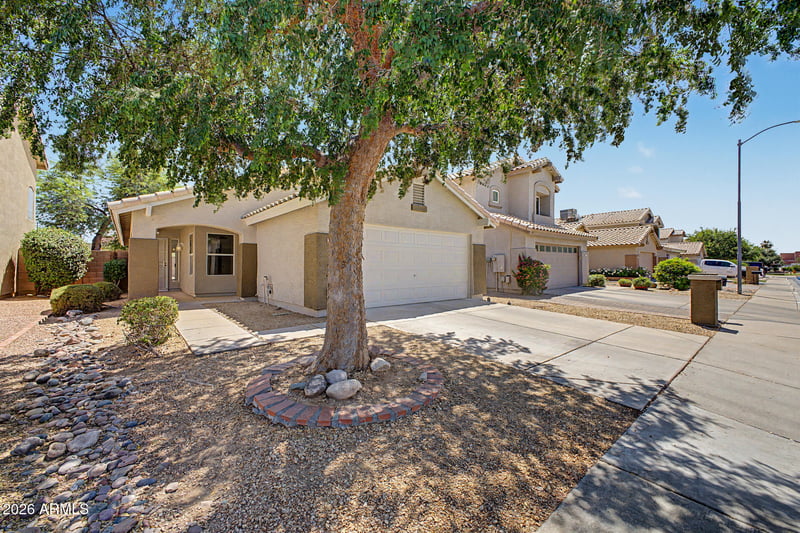 4135 E Anderson Dr, Phoenix, AZ 85032