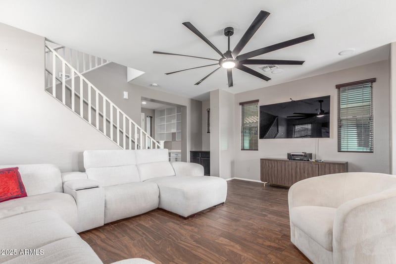 4135 Waterman Ct, Gilbert, AZ 85297