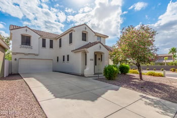 4135 Waterman Ct, Gilbert, AZ 85297