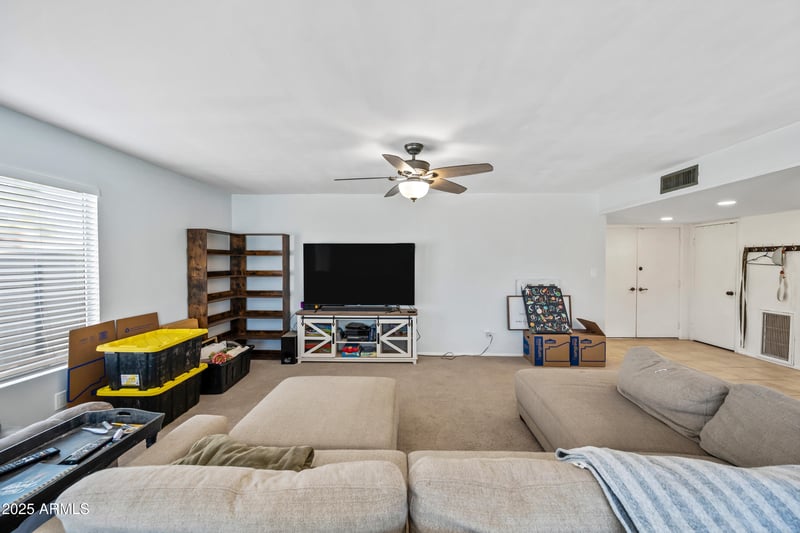 4136 Hearn Rd, Phoenix, AZ 85053