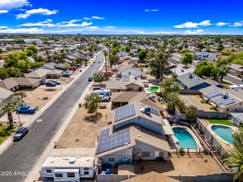 4136 Hearn Rd, Phoenix, AZ 85053