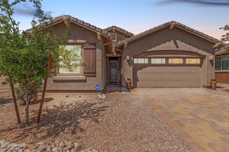 4136 Palace Station Rd, New River, AZ 85087