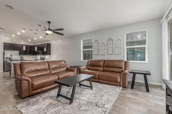 4136 Palace Station Rd, New River, AZ 85087
