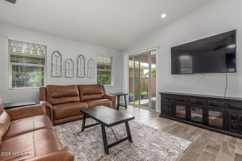 4136 Palace Station Rd, New River, AZ 85087