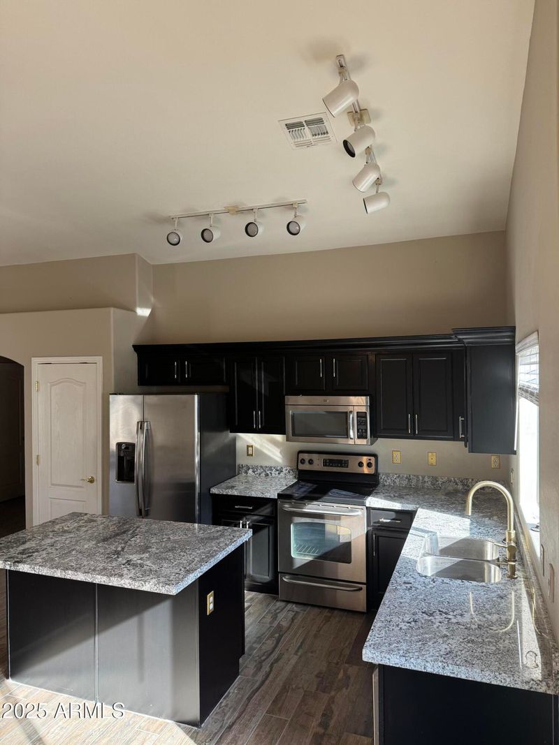 4136 S 249th Dr, Buckeye, AZ 85326