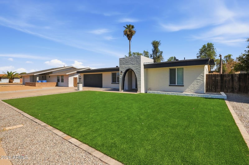 4136 W Caron St, Phoenix, AZ 85051