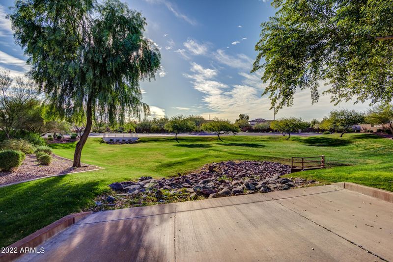 41362 N Miles Ct, Phoenix, AZ 85086