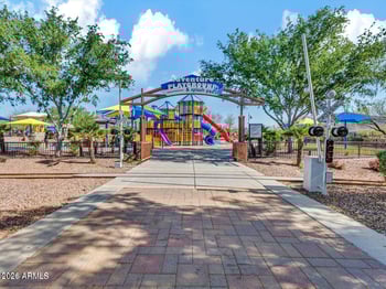 4137 Bradshaw Creek Ln, New River, AZ 85087