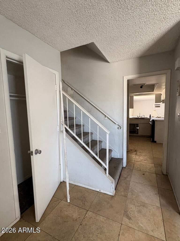4137 Luke Ave, Phoenix, AZ 85019