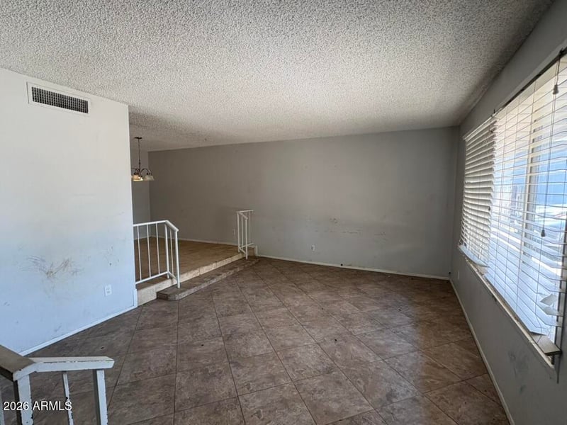 4137 Luke Ave, Phoenix, AZ 85019