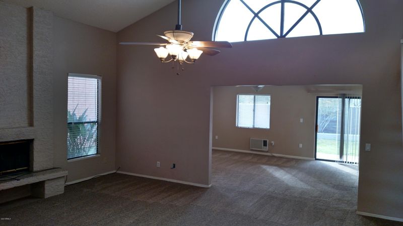 4139 E Cholla Canyon Dr, Phoenix, AZ 85044