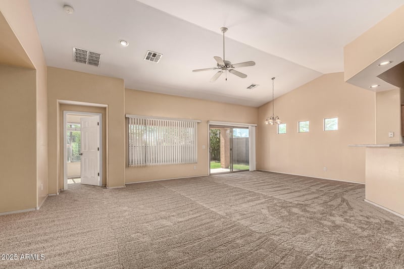 414 111th Dr, Avondale, AZ 85323
