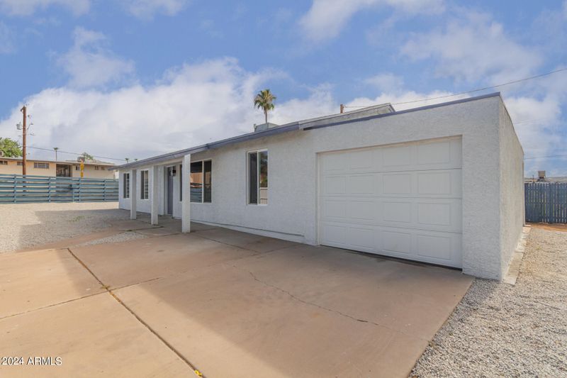 414 E Cody Dr, Phoenix, AZ 85040