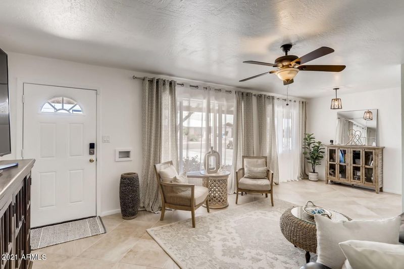 414 N 47th Pl, Phoenix, AZ 85008