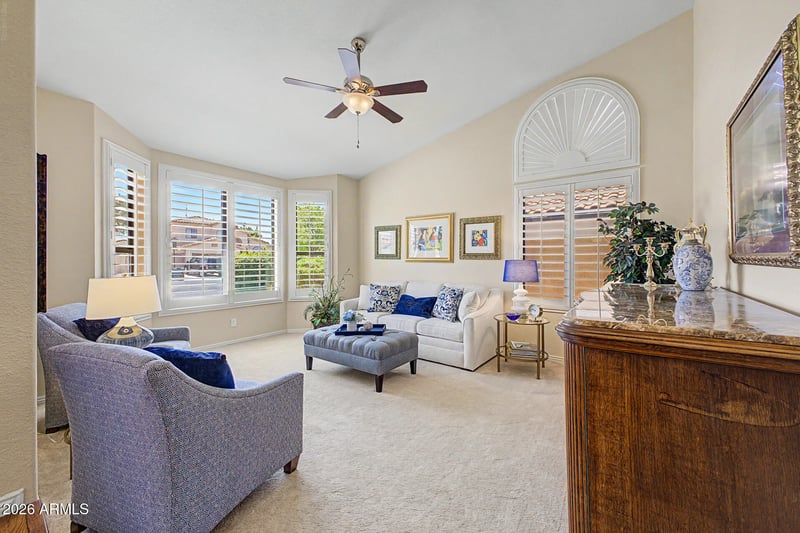 414 S Surfside Dr, Gilbert, AZ 85233