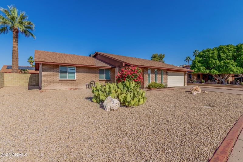 4140 Anderson Dr, Glendale, AZ 85308