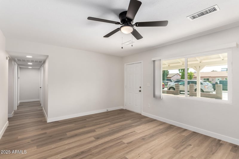 4140 Burgess Ln, Phoenix, AZ 85041