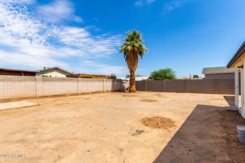 4140 Burgess Ln, Phoenix, AZ 85041