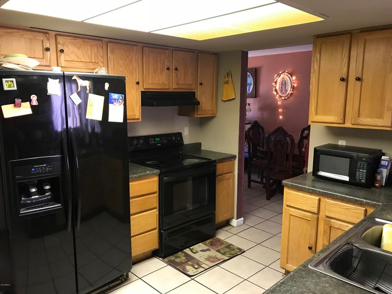 4140 E Apollo Rd, Phoenix, AZ 85042