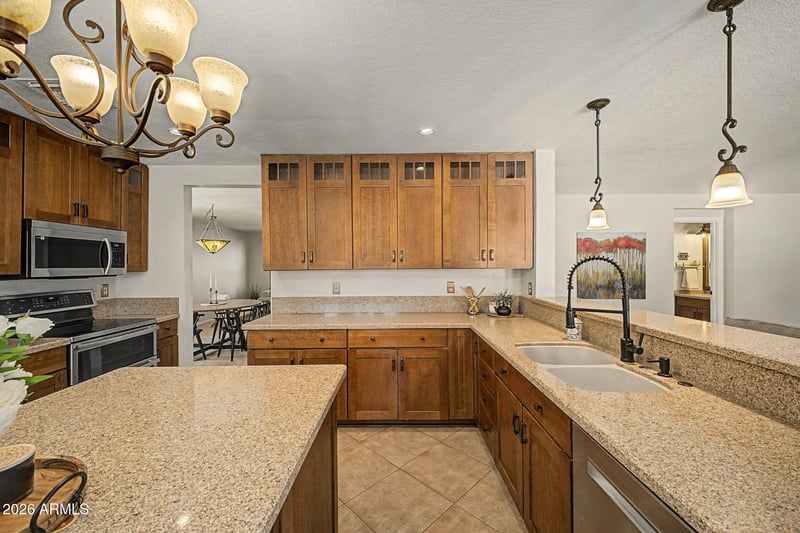 4140 Pinto Ln, Phoenix, AZ 85050