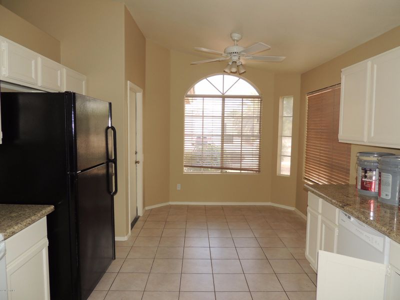 4140 E Silverwood Dr, Phoenix, AZ 85048