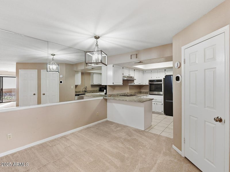 4141 31st St #406, Phoenix, AZ 85016