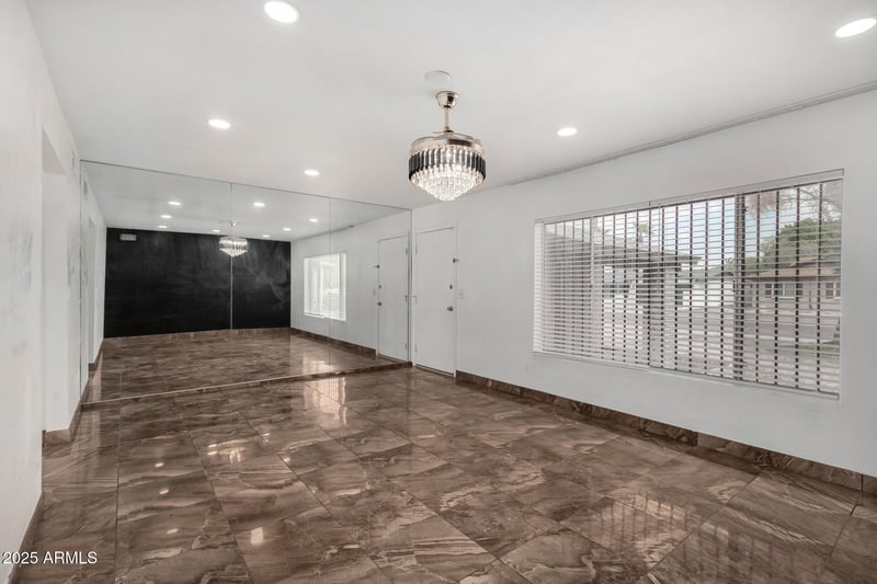 4141 Diana Ave, Phoenix, AZ 85051