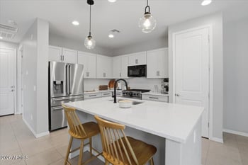 4141 E Jones St, Gilbert, AZ 85295
