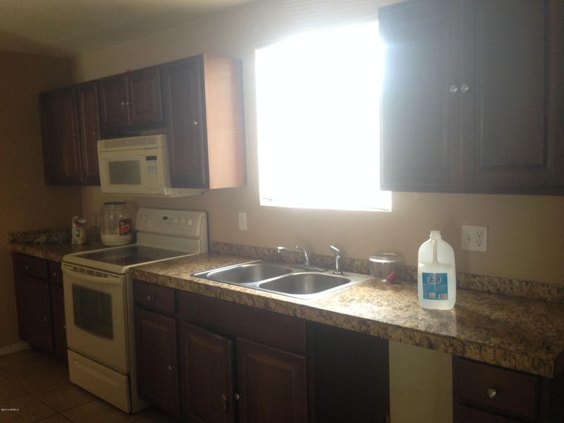 4141 N 49th Ave, Phoenix, AZ 85031