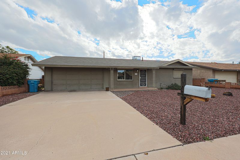 4141 W Echo Ln, Phoenix, AZ 85051